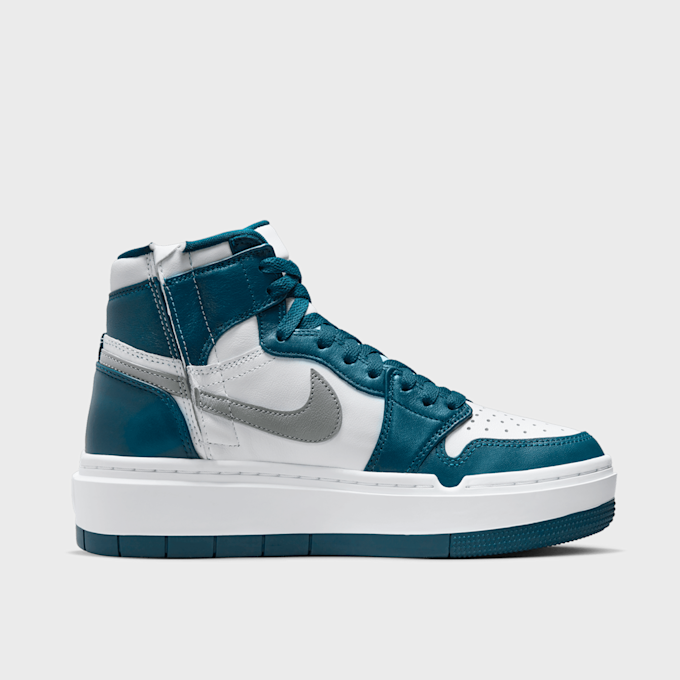 Jordan WMNS Air Jordan 1 Elevate High blauw 24158 2