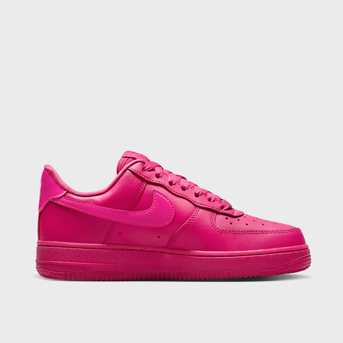 Nike WMNS Air Force 1 '07 weiß 24230 2