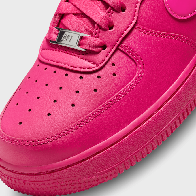 Nike WMNS Air Force 1 '07 weiß 24230 7