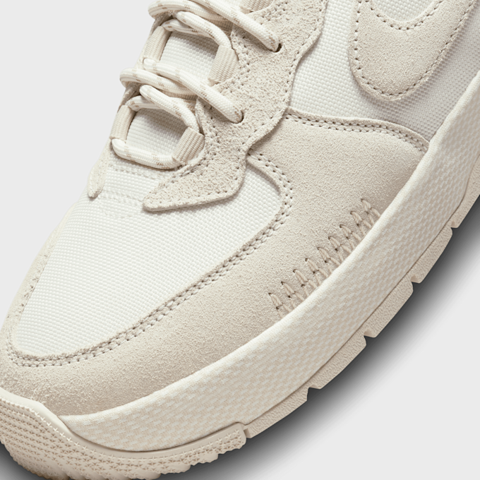 Nike WMNS Air Force 1 Wild noir 24253 7
