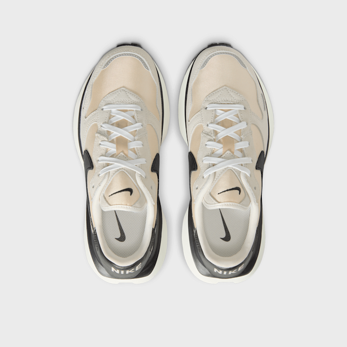 Nike WMNS Phoenix Waffle weiß 24271 3