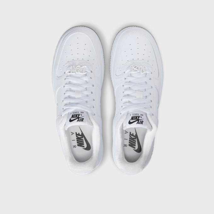 Nike WMNS Air Force 1 '07 SE weiß 24289 6