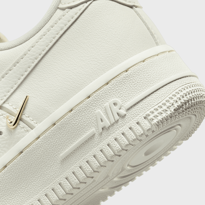 Nike   WMNS Air Force 1 '07 LX bege 24291 8