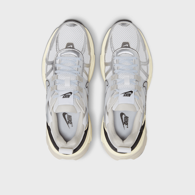 Nike WMNS V2K Run Shoes bianco 24317 6