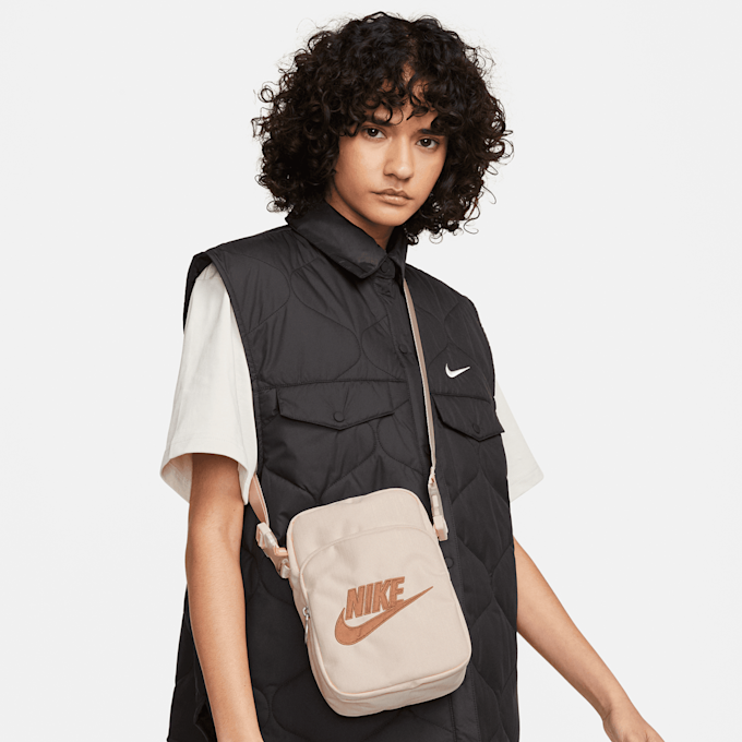 Nike Heritage beige 24327 6
