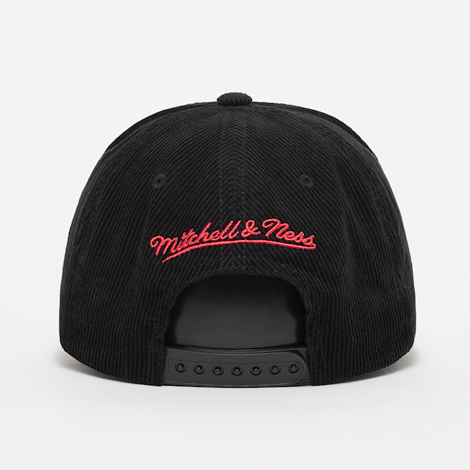 Mitchell & Ness NBA 6-Panel High Crown Cord Chicago Bulls noir 24365 2