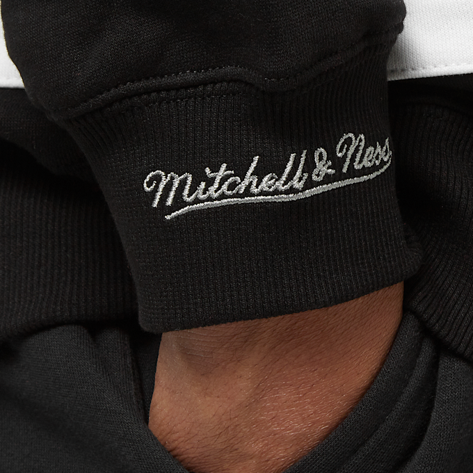 Mitchell & Ness NFL Satin Insert Fleece Crew Oakland Raiders schwarz 24598 4