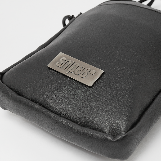 SNIPES Metal Badge Basic Logo Fake Leather Mobile Bag gris 24618 4
