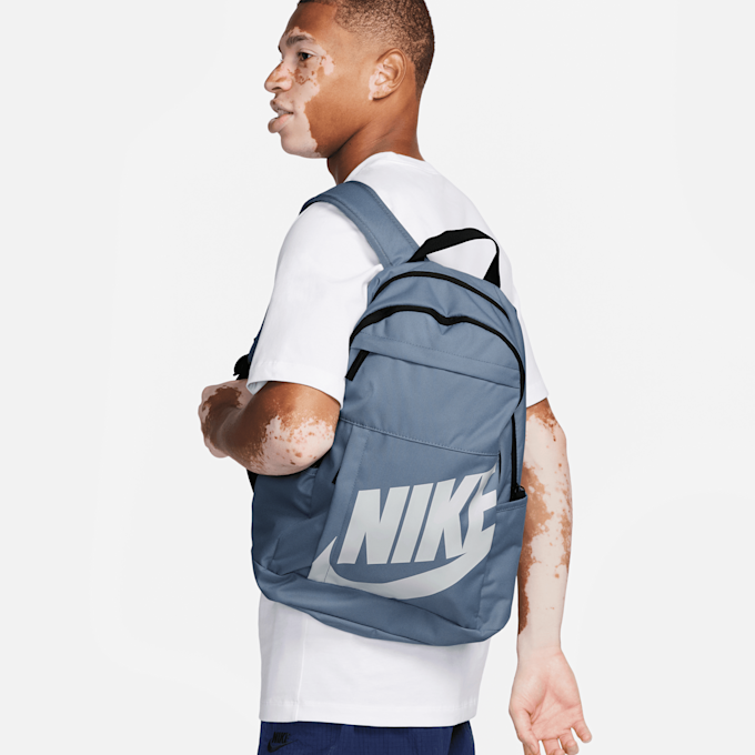 Nike Elemental Backpack grau 24673 5