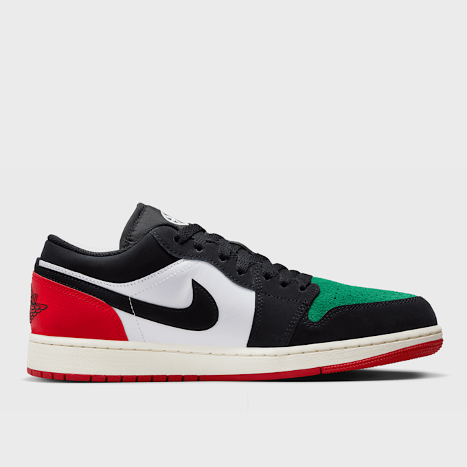 Jordan Air Jordan 1 Low Quai 54 pourpre 24867 2
