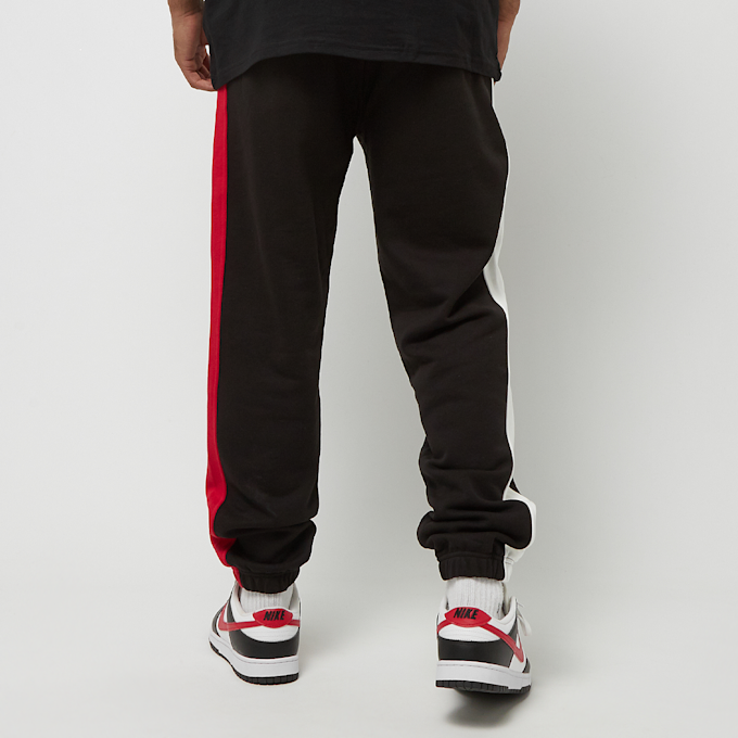 New Era NBA Large Graphic Jogger Chicago Bulls negro 24893 2