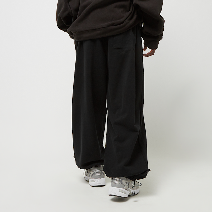 Urban Classics Parachute Heavy Sweatpants noir 25013 2