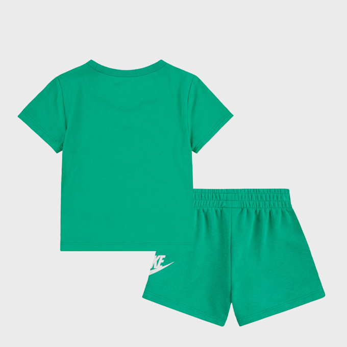 Nike Club Tee & Shorts Set (2 Piece) vert 25339 2