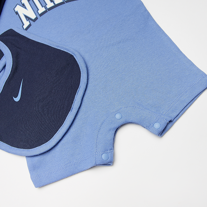 Nike Romper, Hat, Bib Set (3 Piece) niebieski 25345 3