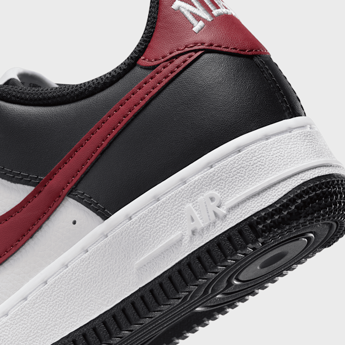 Nike Air Force 1 (GS) czarny 25476 8