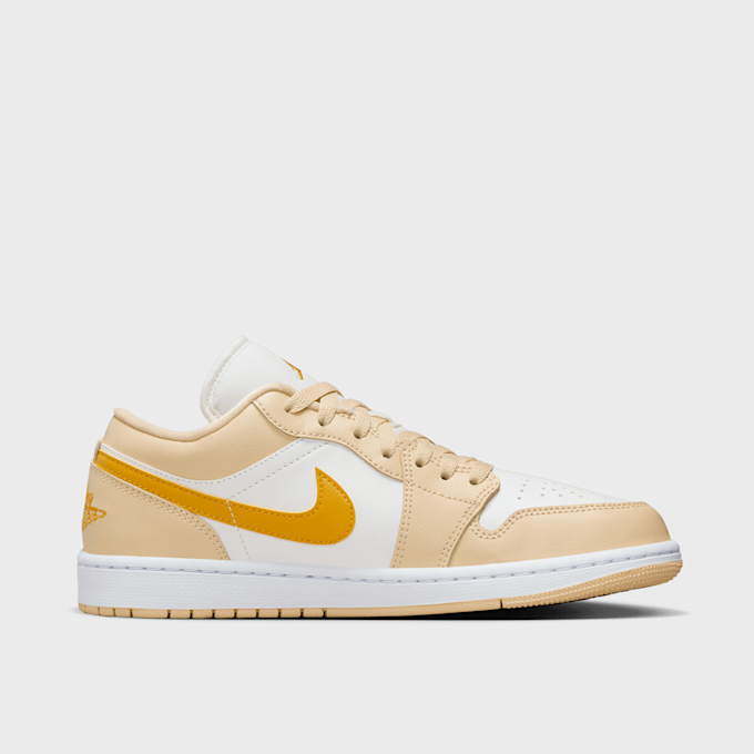 Jordan WMNS Air Jordan 1 Low beige 28143 2