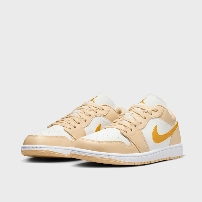 Jordan WMNS Air Jordan 1 Low beige 28143 4