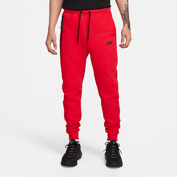 Nike Tech Fleece Jogger rot 28165 1