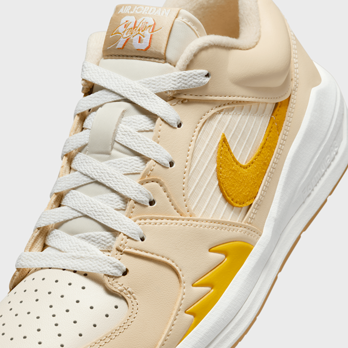 Jordan WMNS Stadium 90 Heiress of Optimism beige 28179 7
