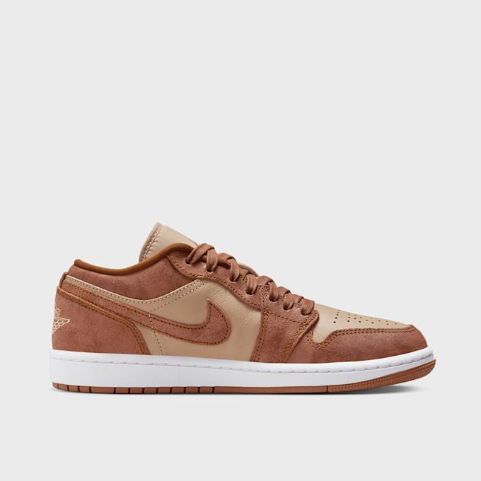 Jordan WMNS Air Jordan 1 Low SE brun 28184 2