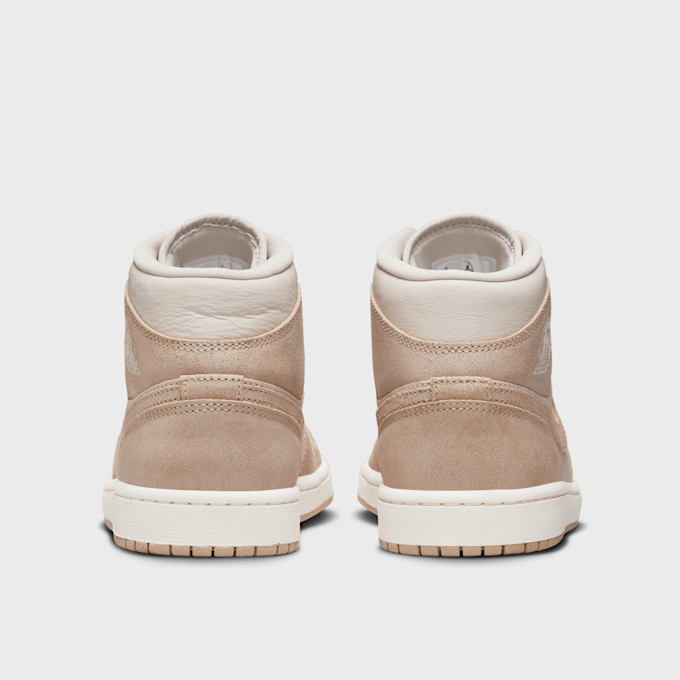 Jordan WMNS Air Jordan 1 Low Mid SE beige 28186 5