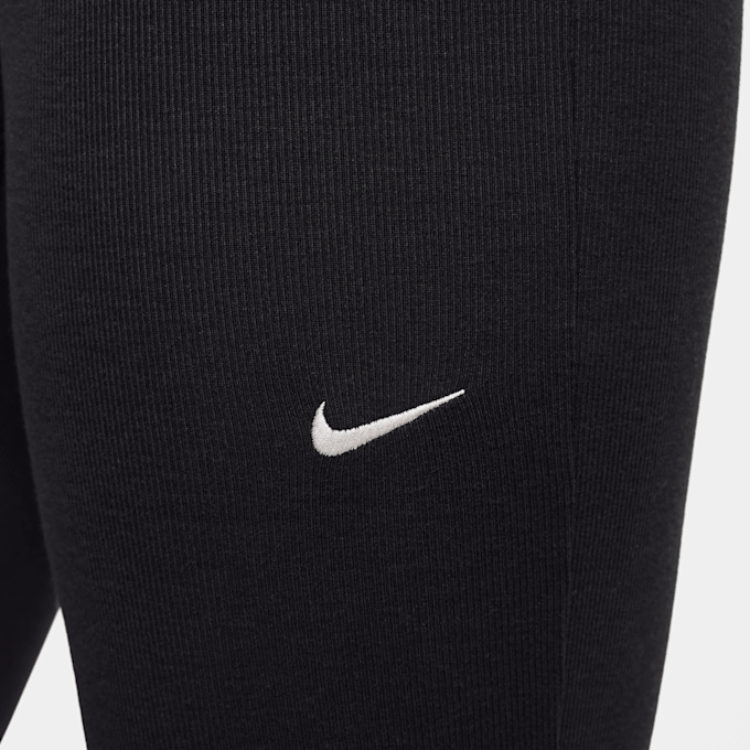 Nike Sportswear Chill Knits Mini-Ribbed Mid-Rise Flared Leggings negro 28244 3
