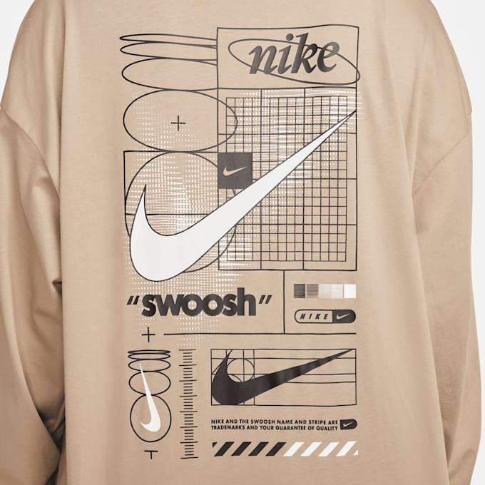 Nike Sportswear Longsleeve Tee Boyfriend Print Swoosh beige 28249 6