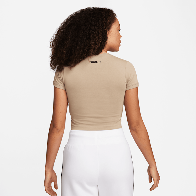 Nike Sportswear Cropped T-Shirt beige 28253 2