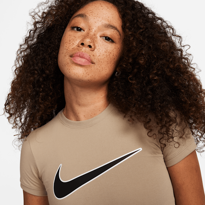 Nike Sportswear Cropped T-Shirt beige 28253 3