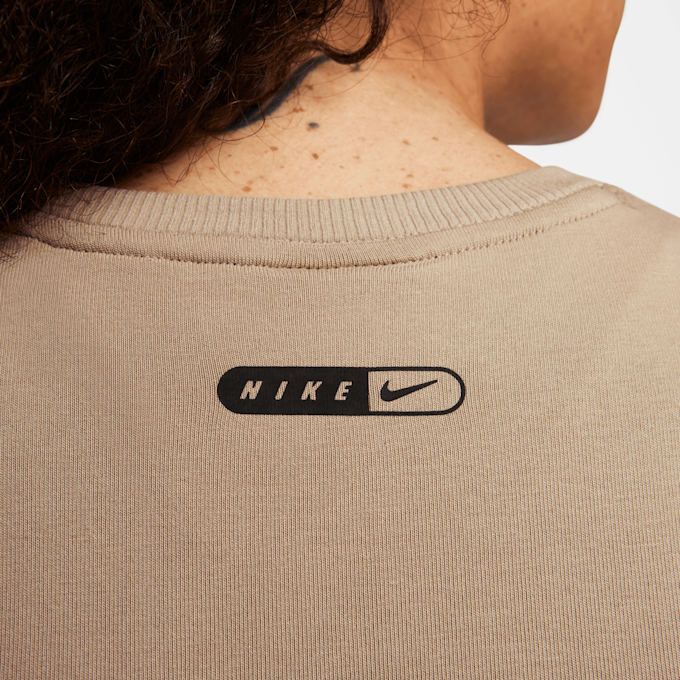 Nike Sportswear Cropped T-Shirt beige 28253 4