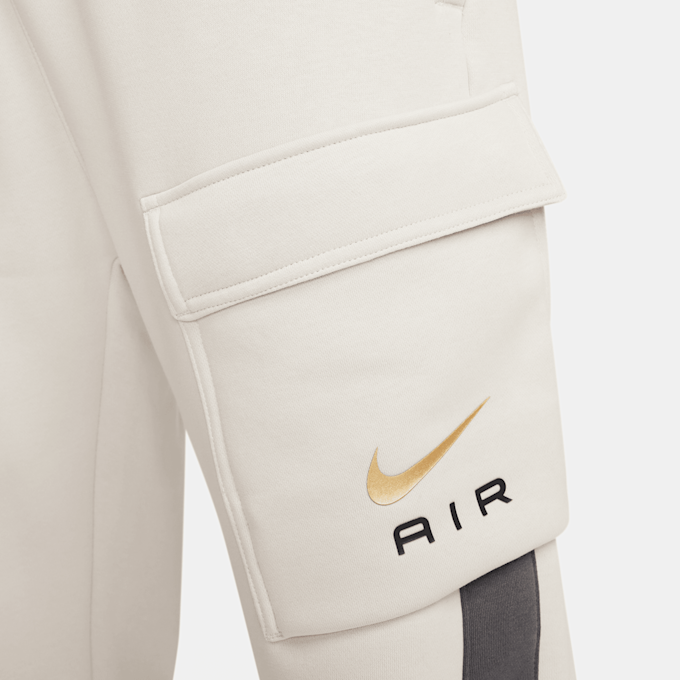Nike Sportswear Swoosh Air Cargo Pants Fleece beige 28301 5