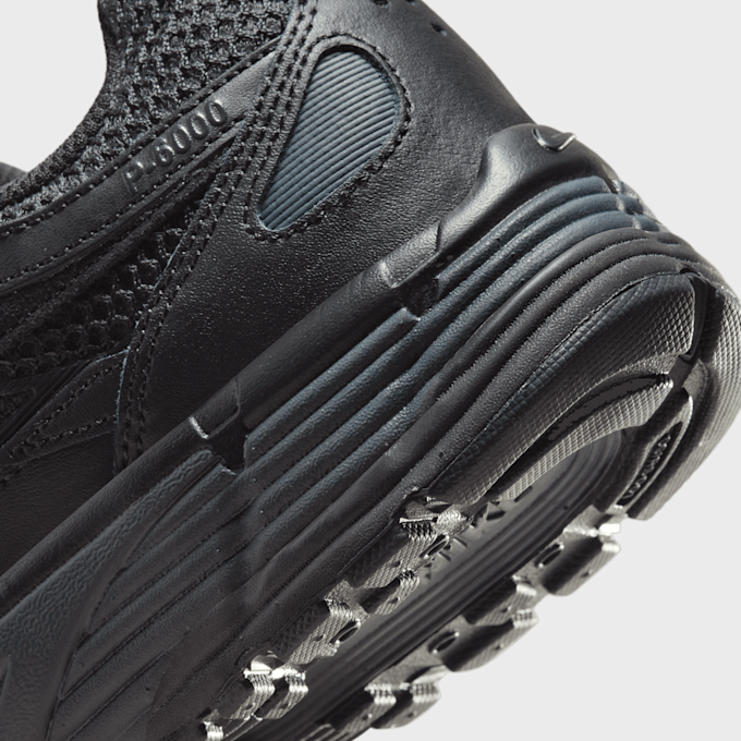 Nike P-6000 PRM nero 28310 8