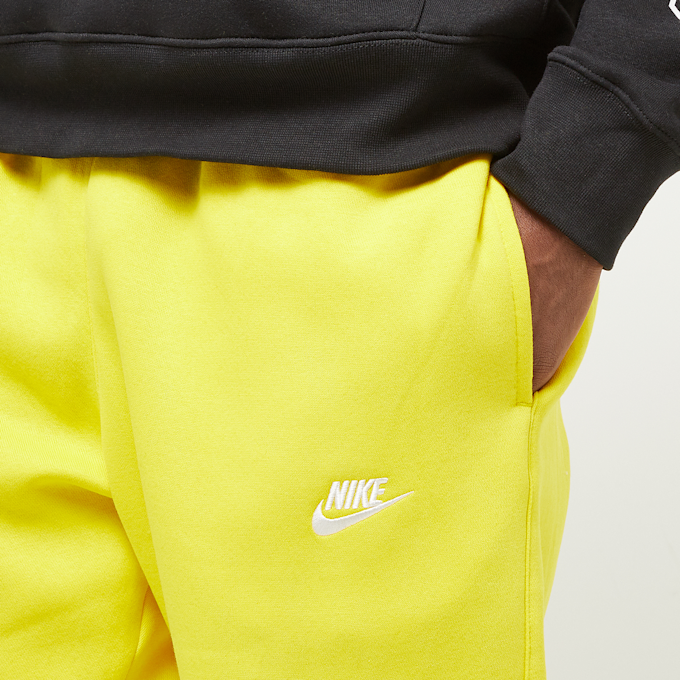 Nike Sportswear Club Fleece Joggers jaune 28350 3