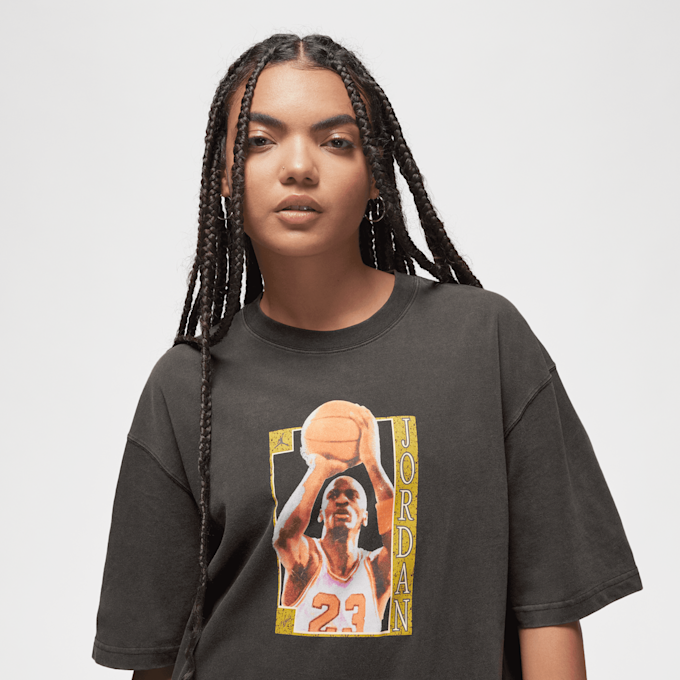 Jordan Oversized Graphic T-Shirt marrone 28392 3