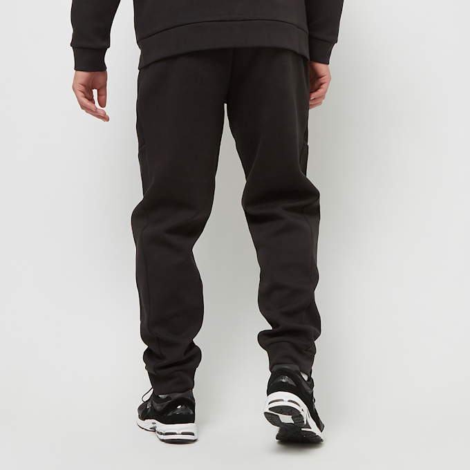 PUMA Pumatech Track Pant noir 28426 2
