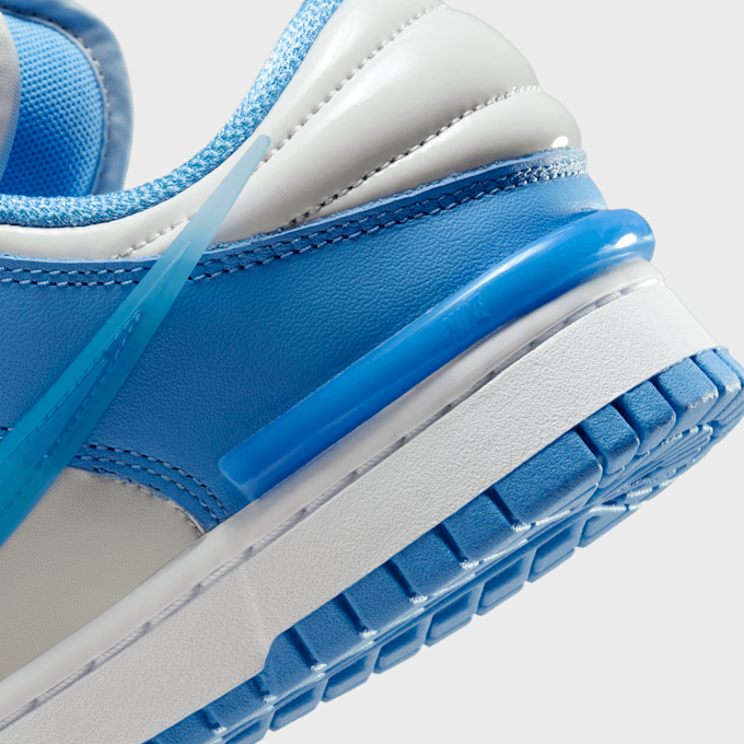 Nike WMNS Dunk Low Twist blau 28436 8