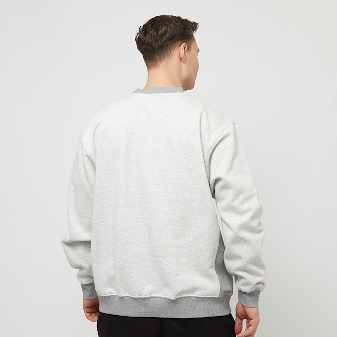 Mitchell & Ness NBA Premium Fleece Crew Chicago Bulls gris 28509 2