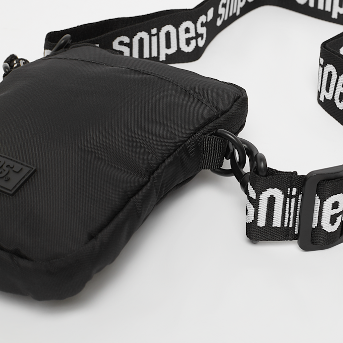 SNIPES Rubber Badge Basic Logo Jaquard Strap Mobile Bag zwart 28952 4