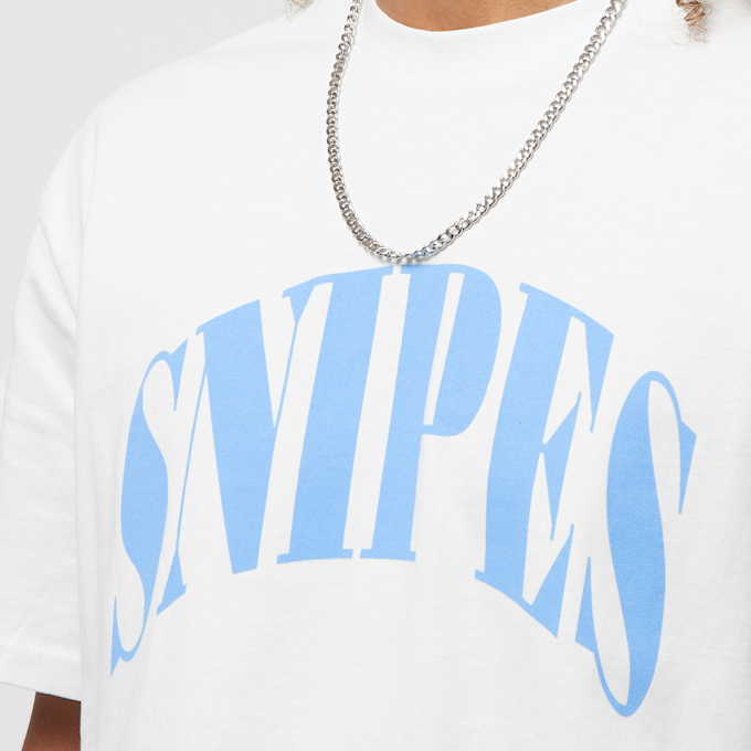 SNIPES Serif Logo Tee bianco 29024 3