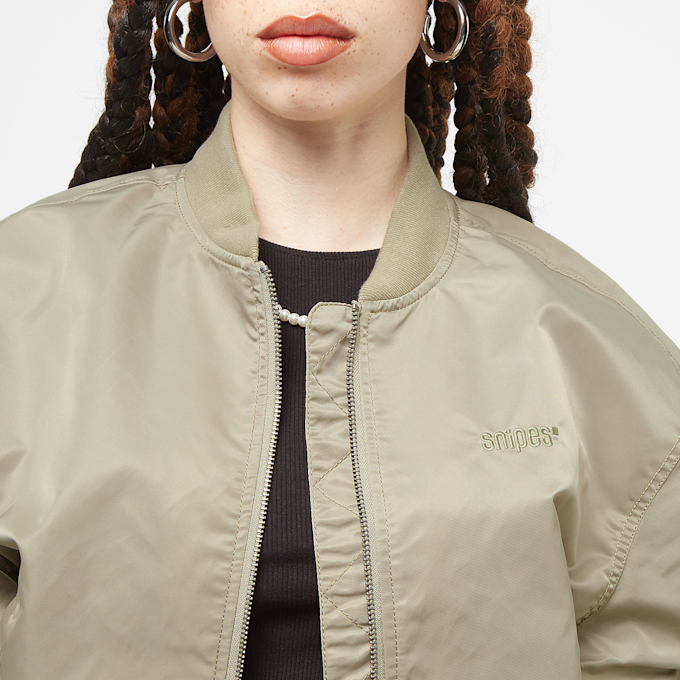SNIPES Small Logo Padded Cropped Bomber Jacket vert 29300 3