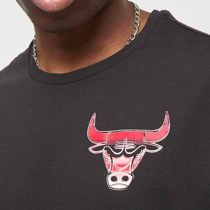 New Era NBA Holographic Tee Chicago Bulls schwarz 29362 3