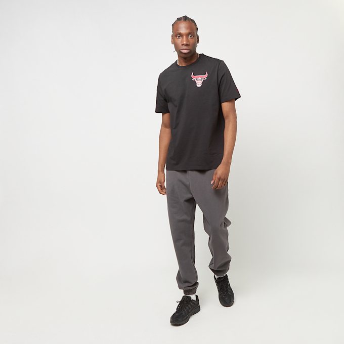 New Era NBA Holographic Tee Chicago Bulls schwarz 29362 6