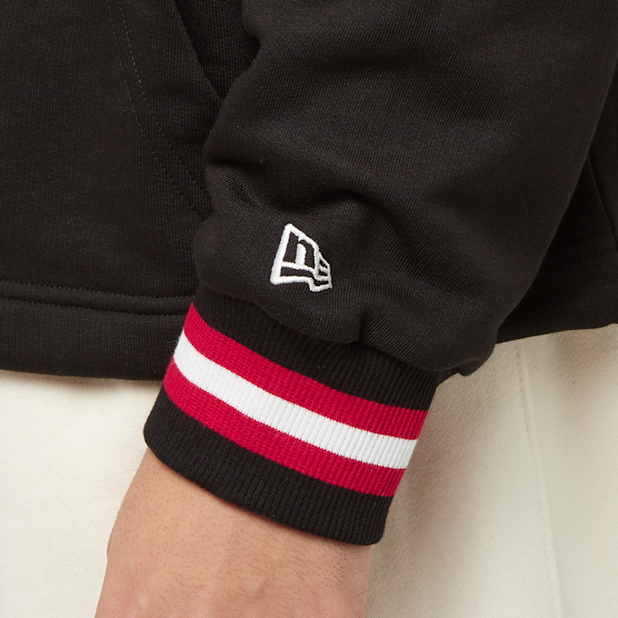 New Era NBA Arch Graphic Oversized Hoody Chicago Bulls noir 29377 4