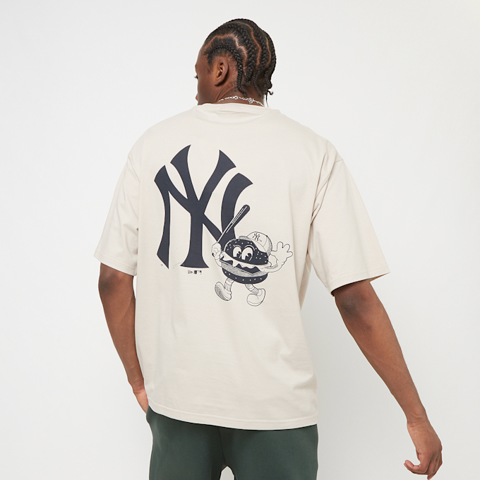 New Era MLB Food Graphic Oversized Tee New York Yankees bege 29389 1