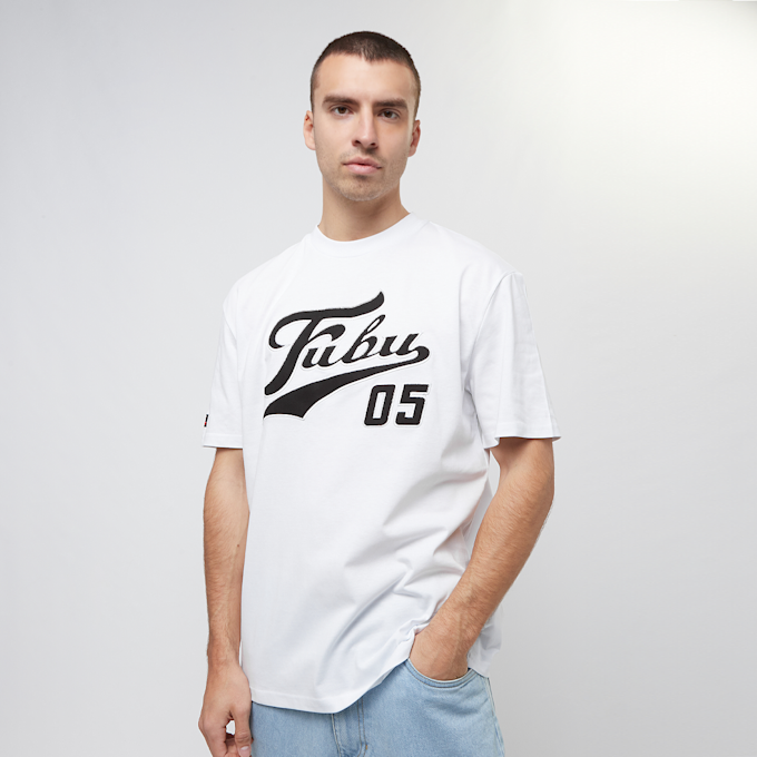 FUBU Varsity Tee blanco 30141 1