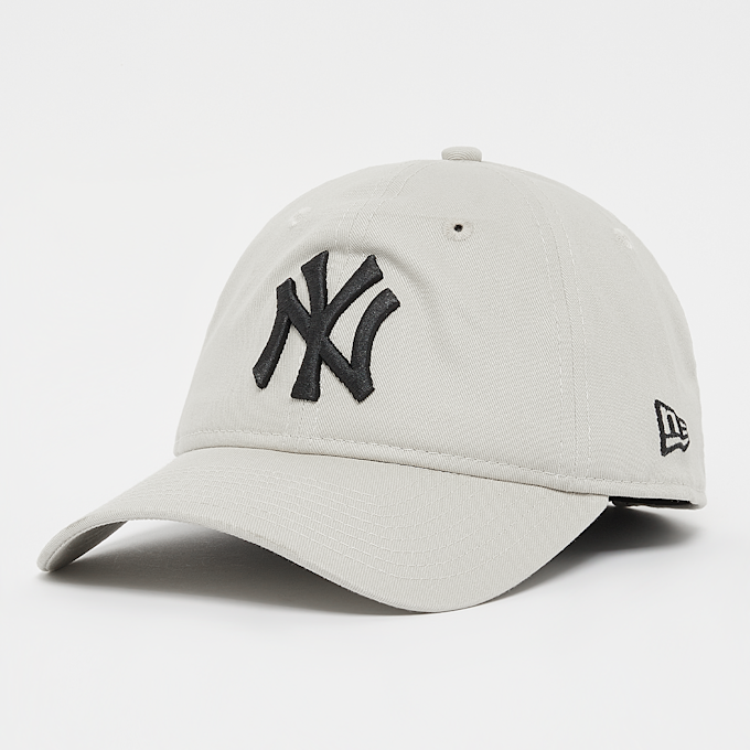 New Era 9 Twenty League Ess New York Yankees grijs 30609 1