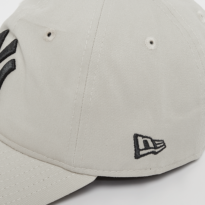 New Era 9 Twenty League Ess New York Yankees gris 30609 4