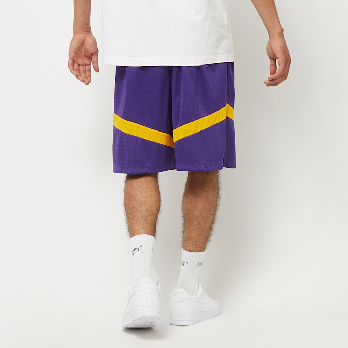 Nike NBA LAL MNK DF PRAC ICON+ 8IN field purple/amarillo/amarillo pourpre 30621 2