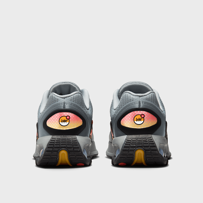 Nike Air Max Dn (GS) gris 30922 5