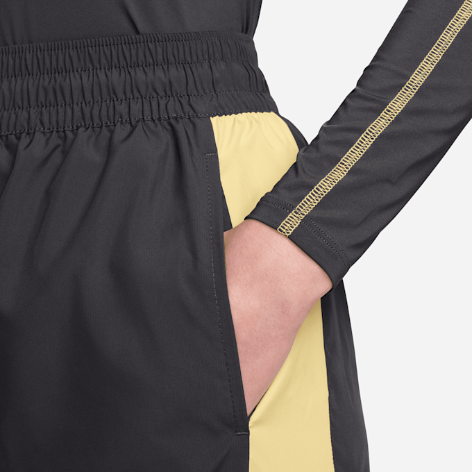 Nike Sportswear Woven Pants noir 30937 4